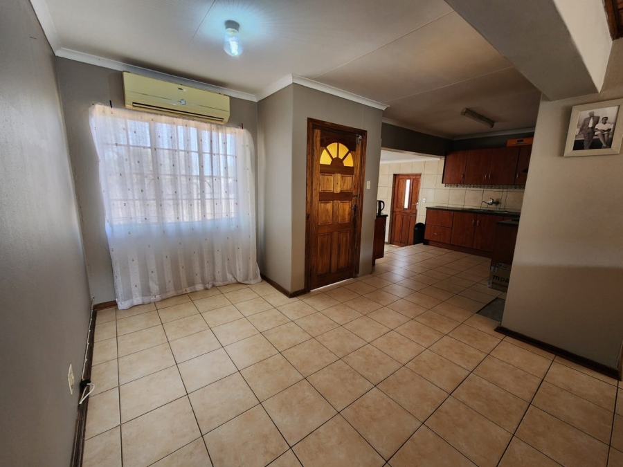 3 Bedroom Property for Sale in Uitsig Free State